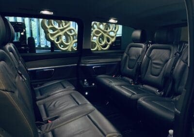 mercedes-Benz v-class people mover 7 seater